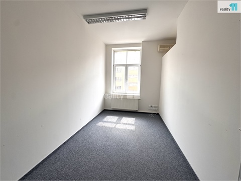 Pronájem kanceláře, 91 m² - 6