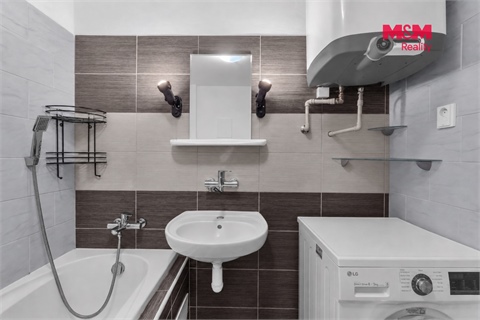 Prodej bytu 2+1, 66 m² - 8