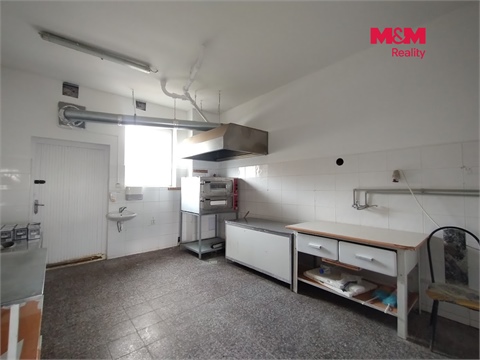Pronájem obchodních prostor, 582 m² 6