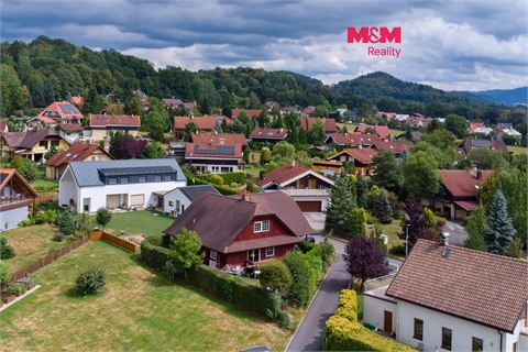 Prodej rodinného domu, 280 m² 0