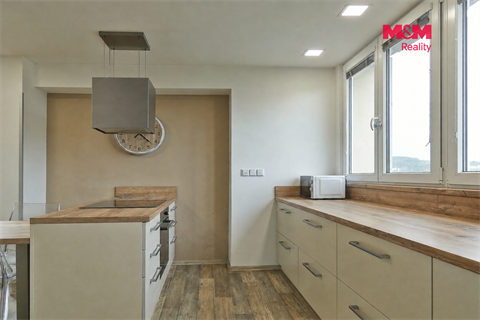 Prodej bytu 4kk, 67 m² 4