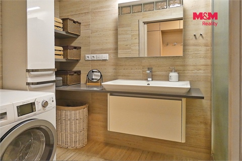 Prodej bytu 4kk, 67 m² - 8