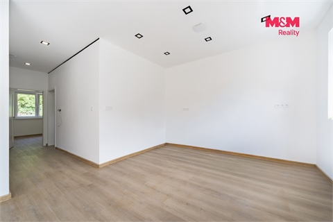 Prodej rodinného domu, 77 m² 6