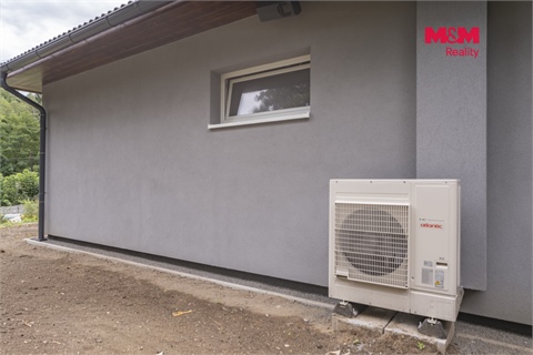 Prodej rodinného domu, 77 m² - 24