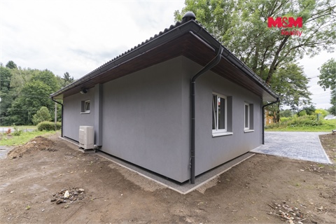 Prodej rodinného domu, 77 m² 24