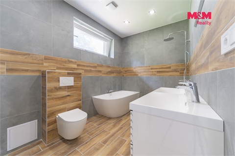 Prodej rodinného domu, 77 m² - 0