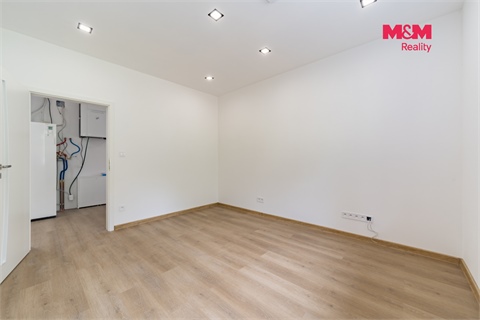 Prodej rodinného domu, 77 m² 12