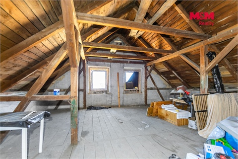 Prodej komerčního objektu, 1 300 m² 12