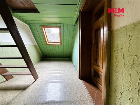Prodej rodinného domu, 100 m² 14
