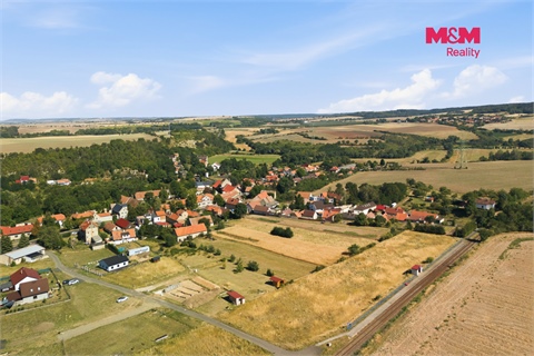 Prodej stavebního pozemku, 993 m² 22
