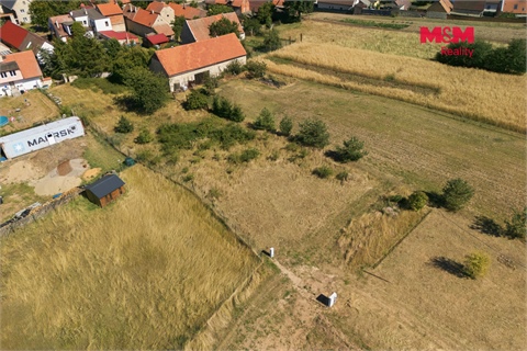 Prodej stavebního pozemku, 993 m² 18