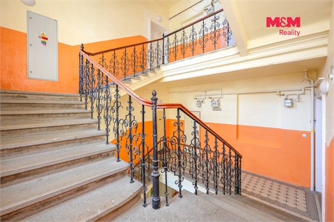 Pronájem bytu 4kk, 180 m² 10