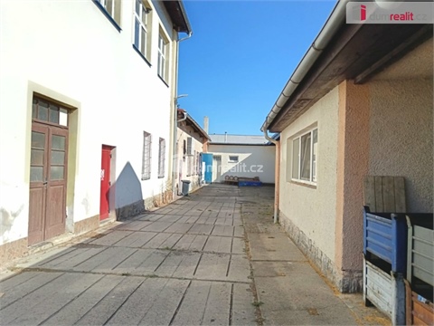 Pronájem výrobního objektu, 1 000 m² - 0