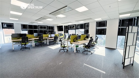 Pronájem kanceláře, 288 m² 0