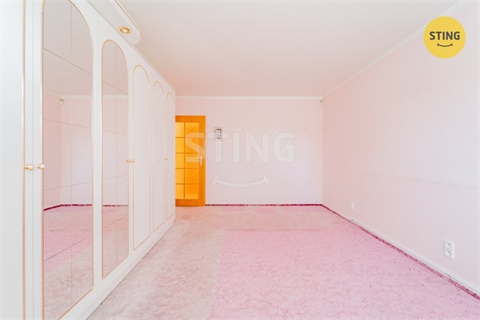 Prodej rodinného domu, 256 m² - 16