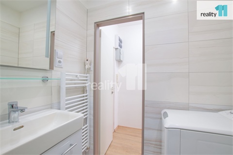 Pronájem bytu 1+1, 34 m² - 10