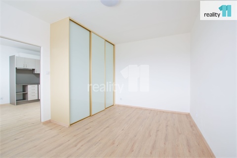Pronájem bytu 1+1, 34 m² 6