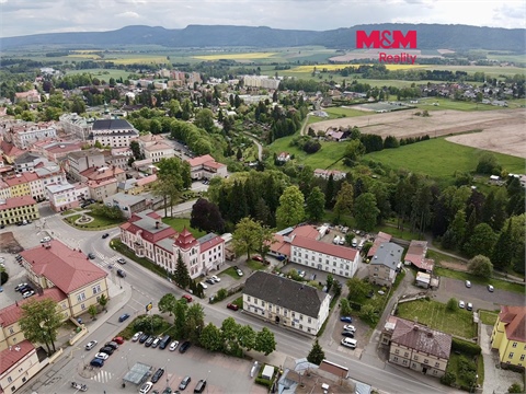 Prodej komerčního objektu, 525 m² 0