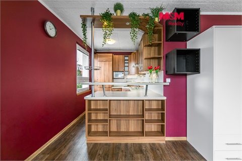 Prodej bytu 3kk, 76 m² 0