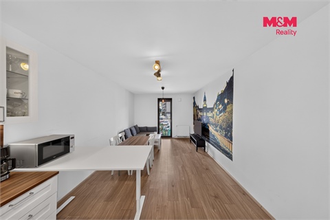 Prodej bytu 3kk, 65 m² 12