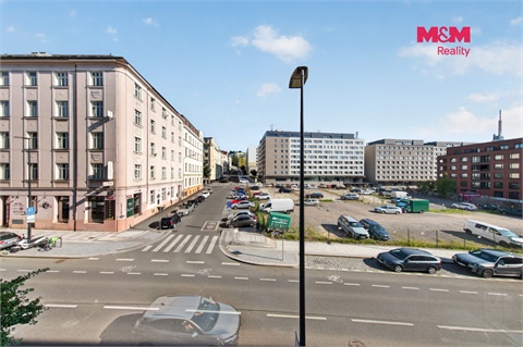 Prodej bytu 3kk, 65 m² - 12