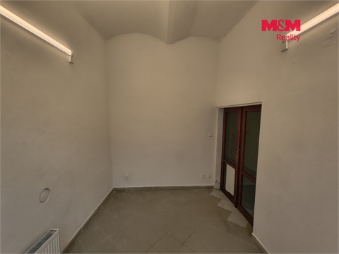 Pronájem obchodních prostor, 12 m² 2