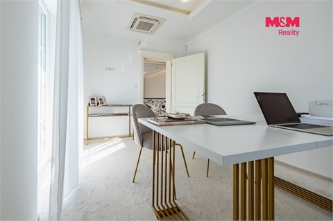 Prodej rodinného domu, 356 m² - 22