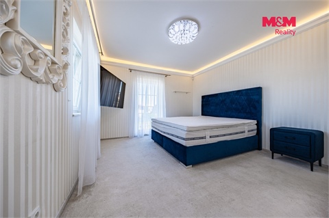 Prodej rodinného domu, 356 m² 24