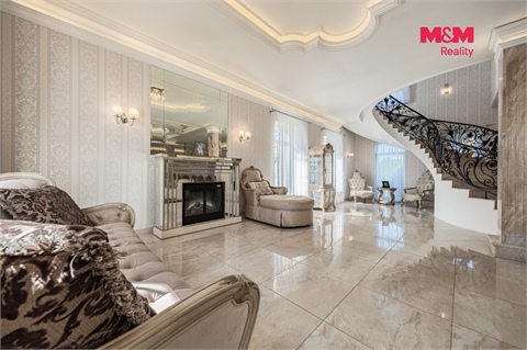 Prodej rodinného domu, 356 m² - 10
