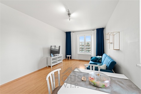 Prodej bytu 2kk, 49 m² - 24
