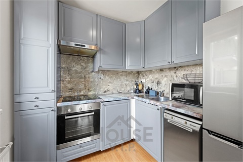 Prodej bytu 2kk, 49 m² - 26