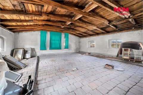 Prodej rodinného domu, 320 m² 8