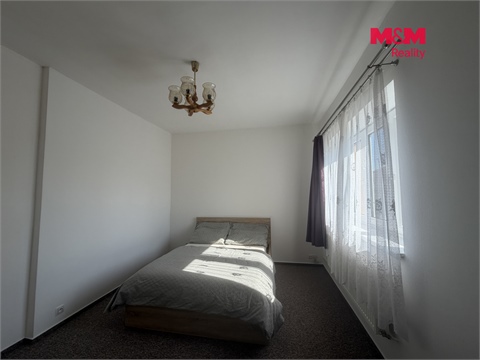 Pronájem bytu 1+1, 56 m² 2