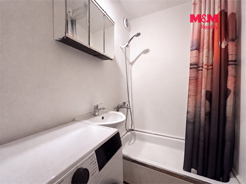 Pronájem bytu 1kk, 33 m² 4