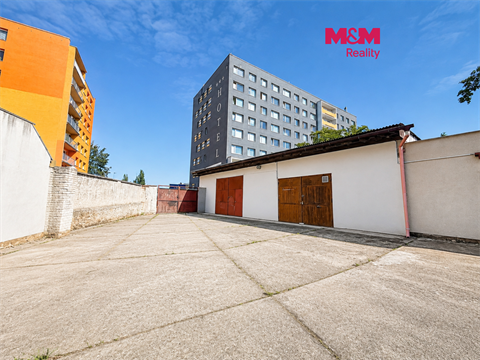 Pronájem komerčního objektu, 140 m² 0