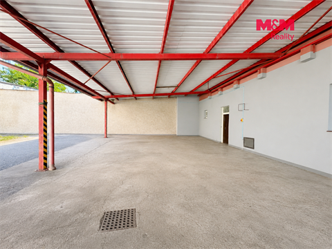 Pronájem komerčního objektu, 140 m² 2