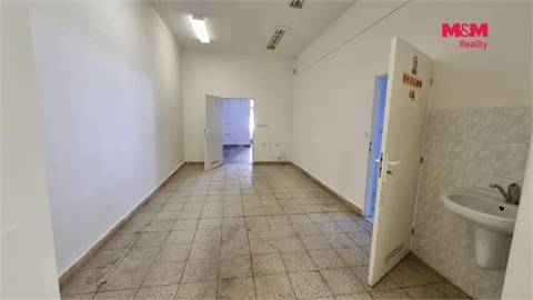 Pronájem obchodních prostor, 156 m² - 4