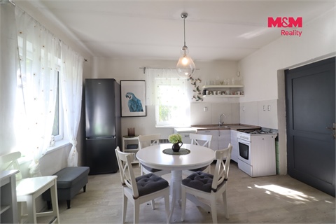 Prodej rodinného domu, 180 m² - 0