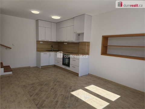 Pronájem bytu 3kk, 74 m² - 0