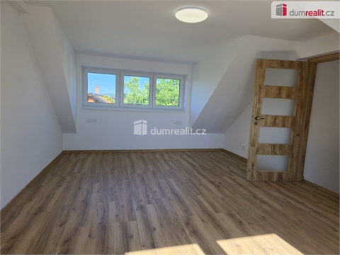 Pronájem bytu 3kk, 74 m² 6