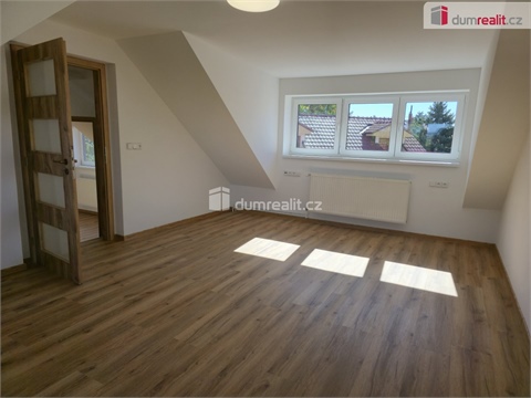 Pronájem bytu 3kk, 74 m² - 6