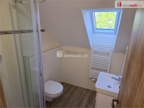 Pronájem bytu 3kk, 74 m² 10