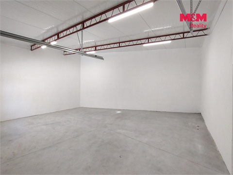 Pronájem obchodních prostor, 140 m² - 2
