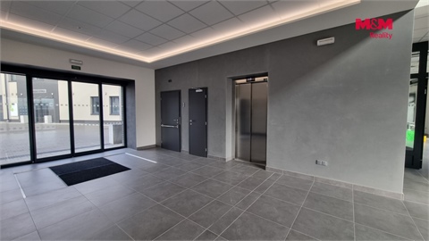 Pronájem kanceláře, 18 m² 2