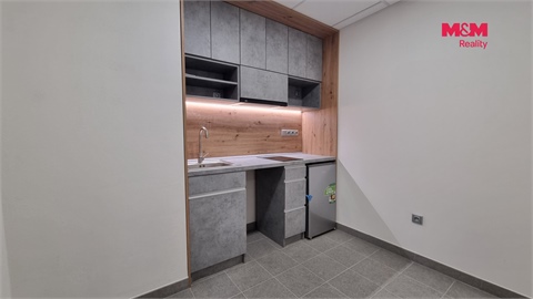 Pronájem kanceláře, 18 m² - 4
