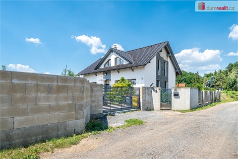 Prodej rodinného domu, 159 m² - 0