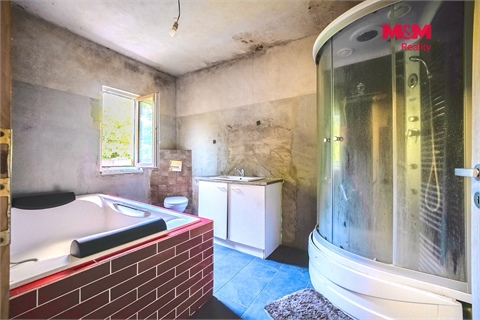 Prodej zemědělského objektu, 700 m² 8
