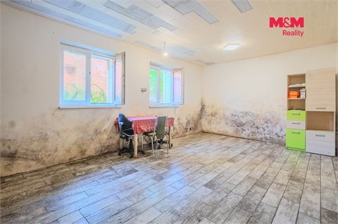 Prodej zemědělského objektu, 700 m² 10