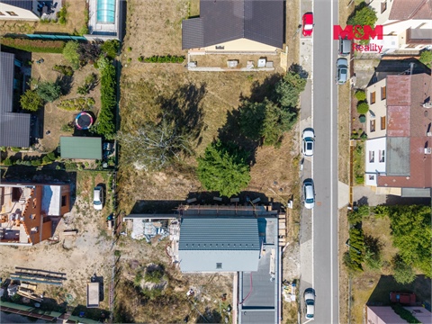 Prodej stavebního pozemku, 698 m² - 0
