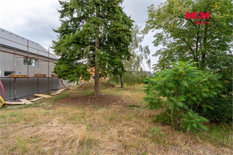 Prodej stavebního pozemku, 698 m² 14